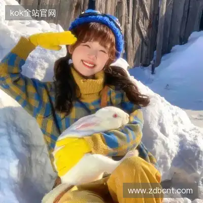 侯跃雯